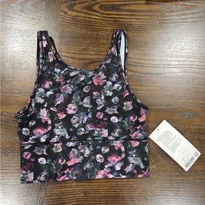 NWT lululemon power pivot tank size 8